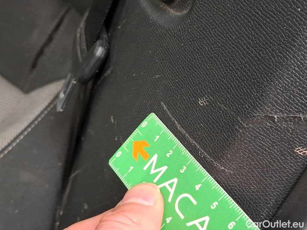  Seat  Leon SEAT  Sportstourer / 2020 / 5P / Break 2.0 TDI 150 DSG S&S Style Business #23