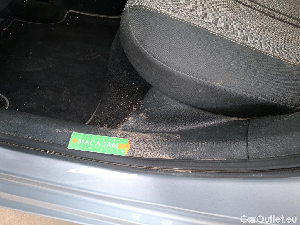  Seat  Leon SEAT  Sportstourer / 2020 / 5P / Break 2.0 TDI 150 DSG S&S Style Business #22