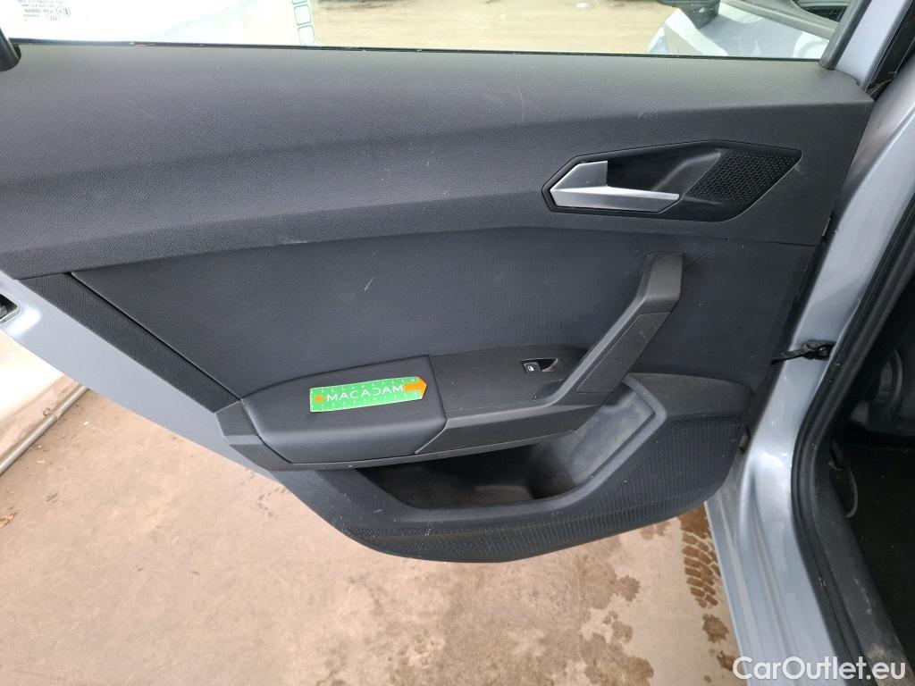  Seat  Leon SEAT  Sportstourer / 2020 / 5P / Break 2.0 TDI 150 DSG S&S Style Business #18