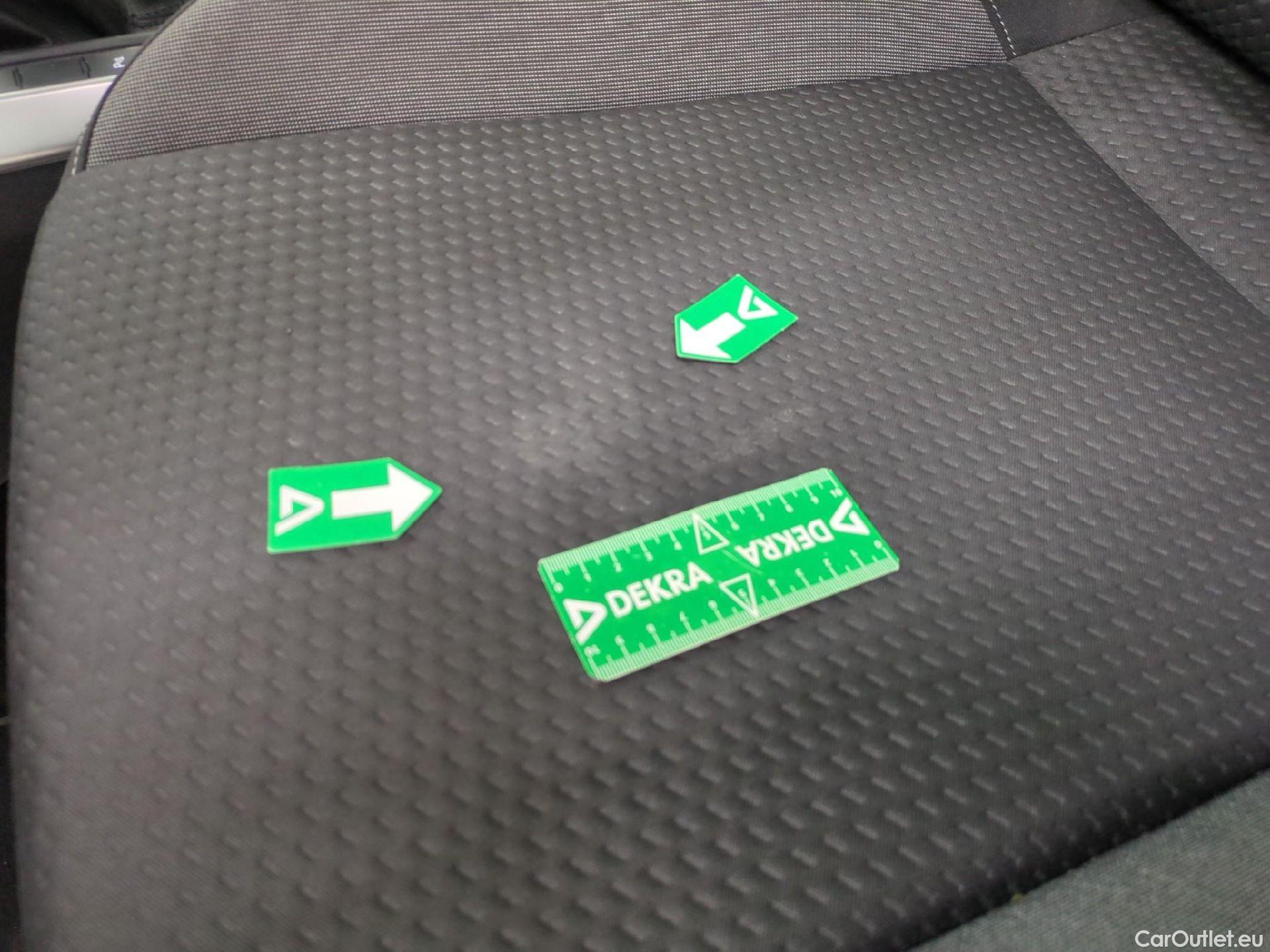  Volkswagen  Taigo  Life Business 1.0 TSI 110CV BVM6 E6d #2