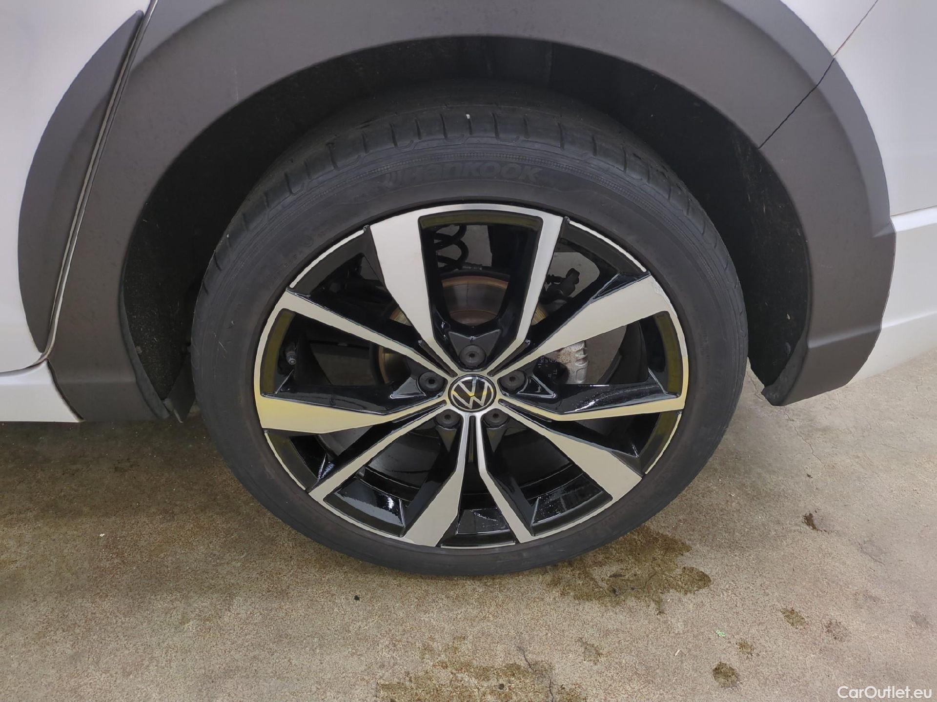  Volkswagen  Taigo  R-Line 1.0 TSI 110CV BVA7 E6d #4