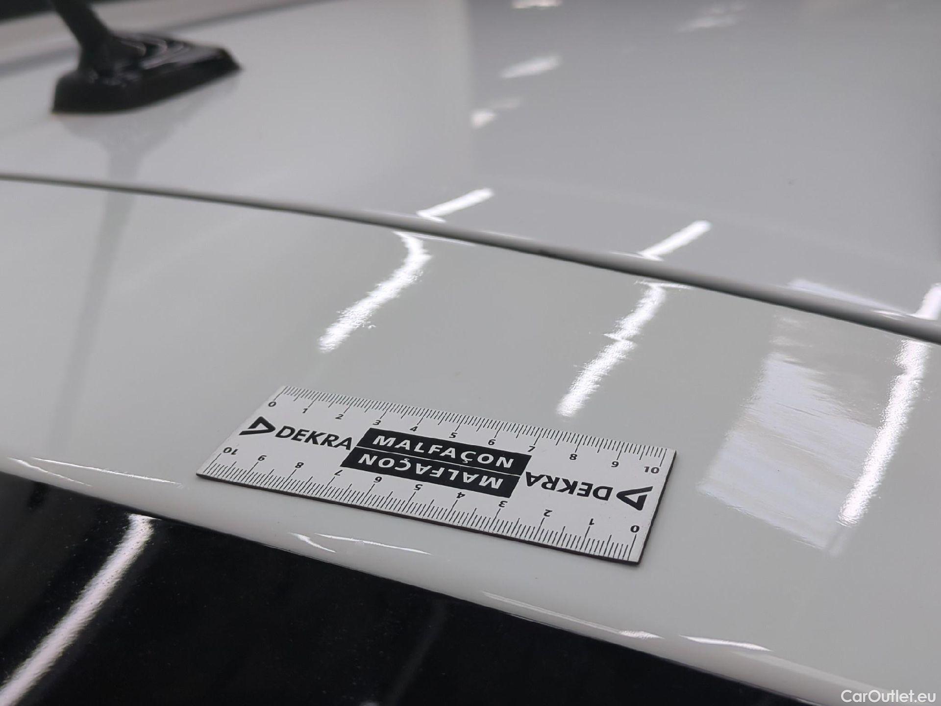  Volkswagen  Taigo  R-Line 1.0 TSI 110CV BVA7 E6d #24