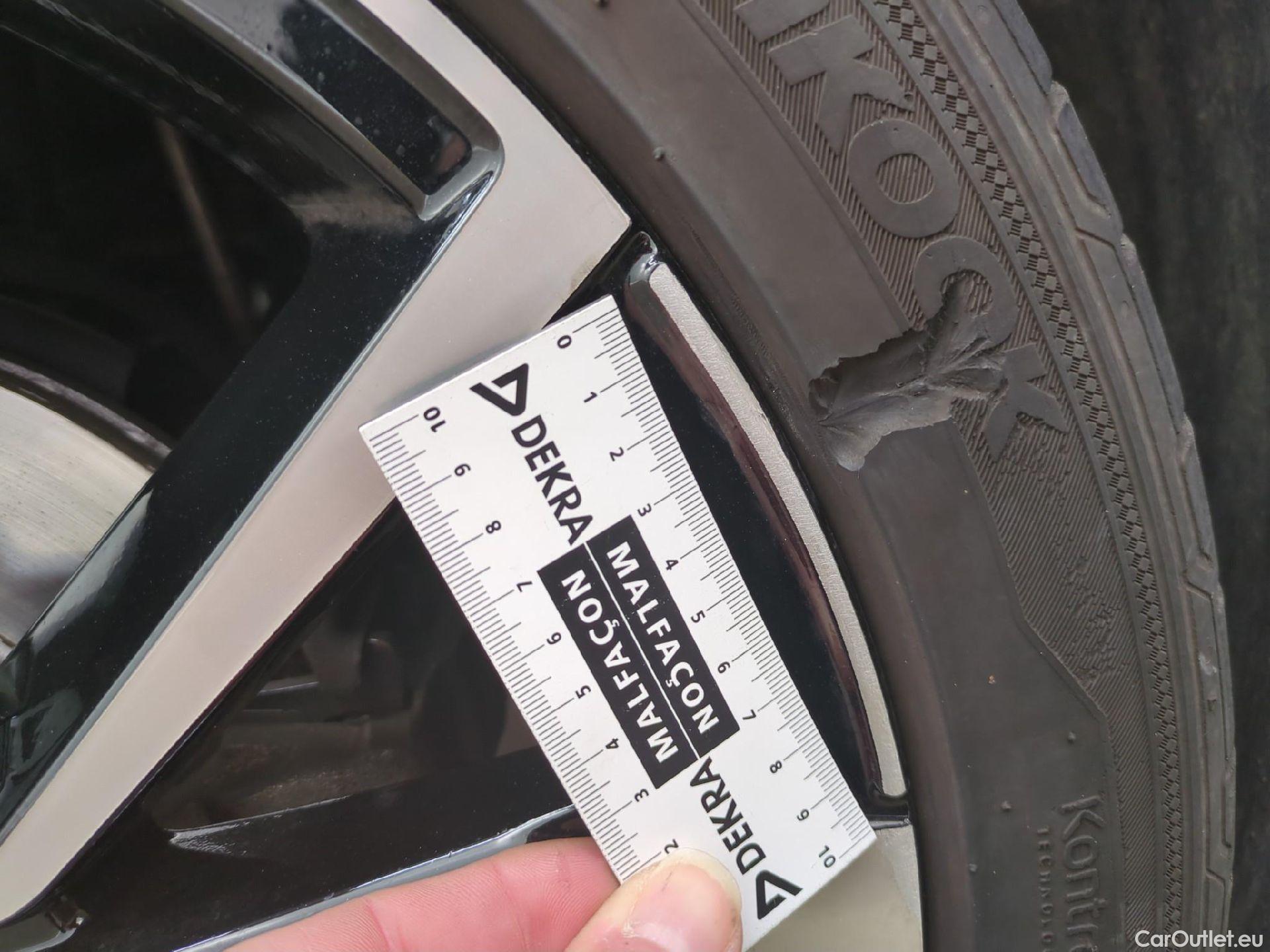  Volkswagen  Taigo  R-Line 1.0 TSI 110CV BVA7 E6d #15