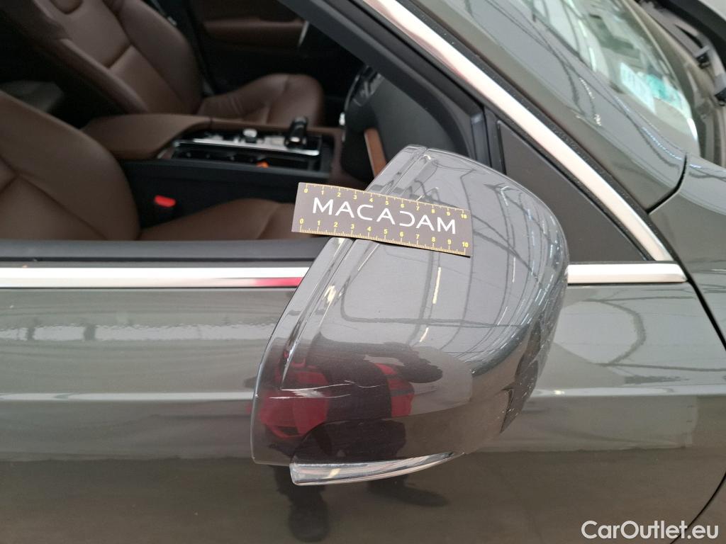  Volvo  XC90  T8 Twin Engine AWD Geartronic 8 Momentum #26