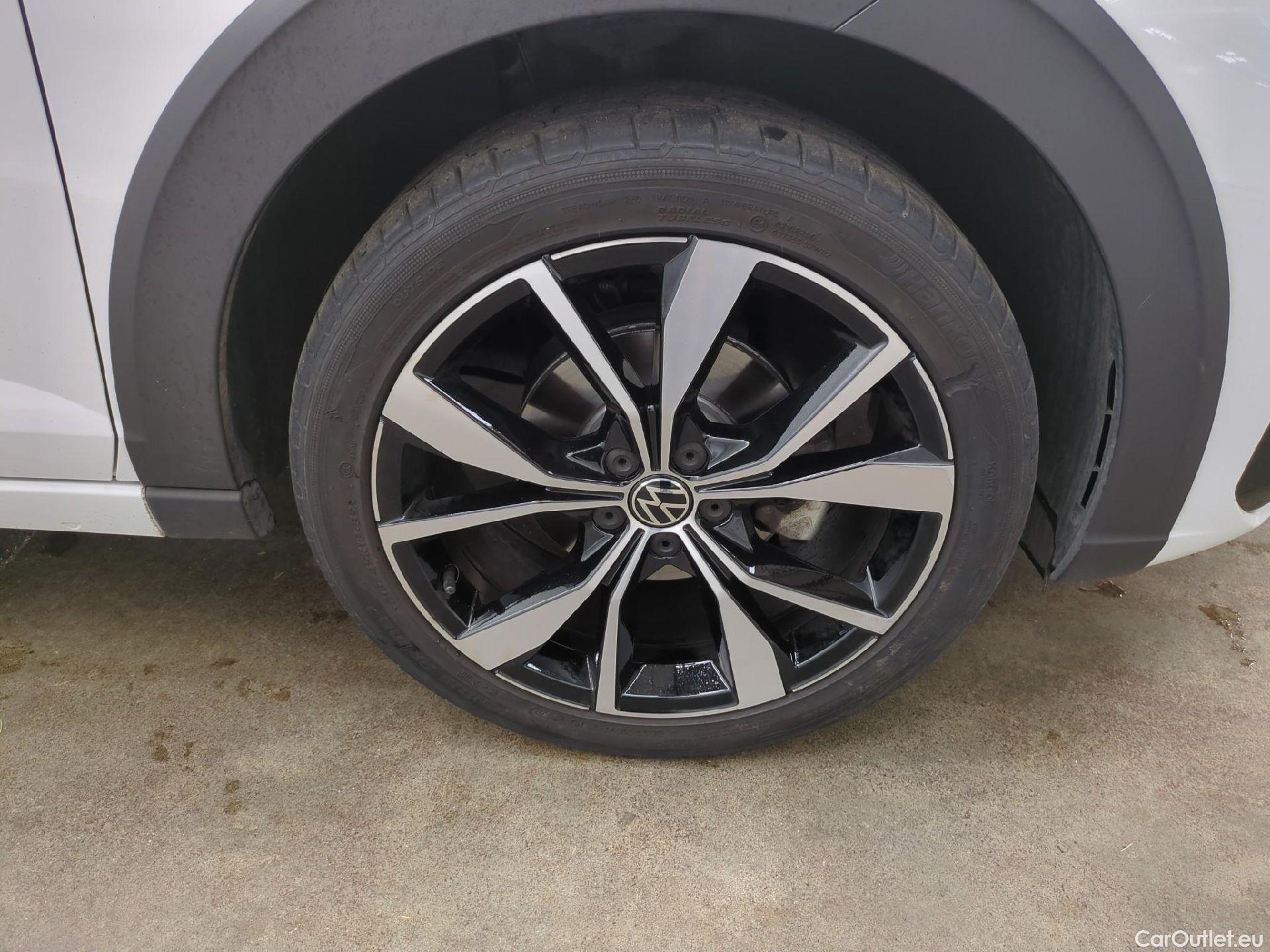  Volkswagen  Taigo  R-Line 1.0 TSI 110CV BVA7 E6d #16