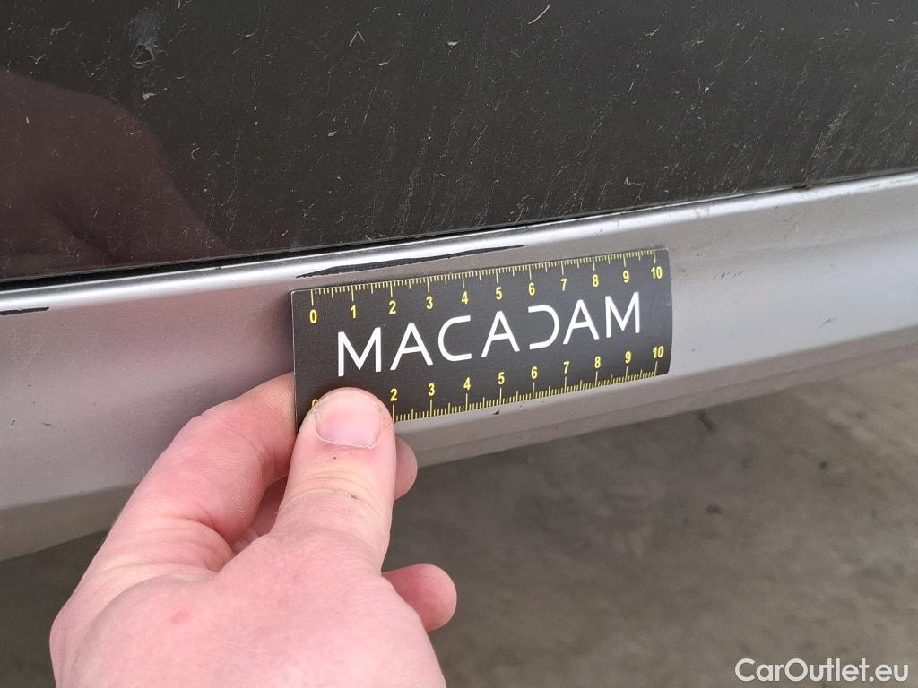  Volvo  XC90  T8 Twin Engine AWD Geartronic 8 Momentum #24