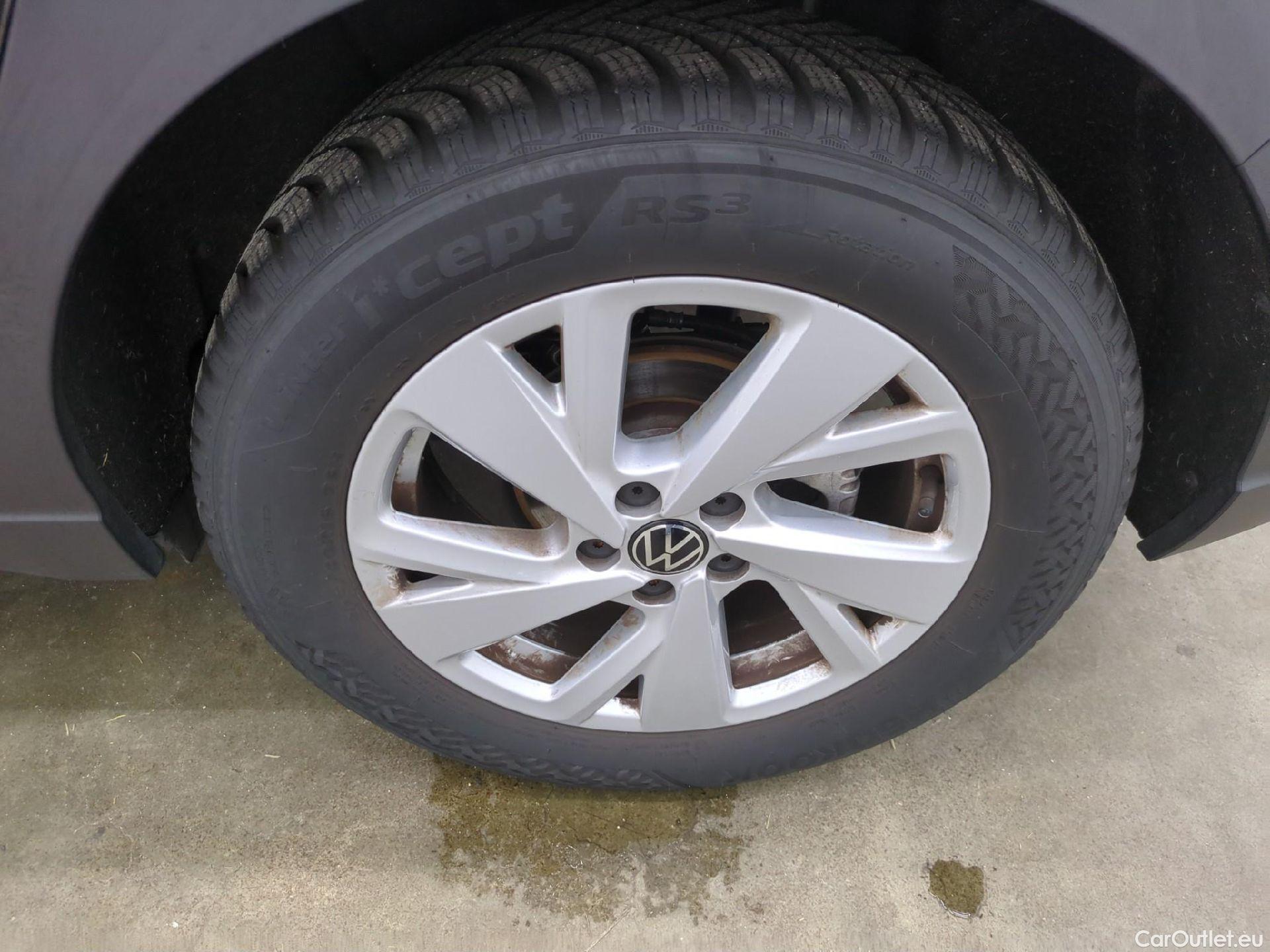  Volkswagen  Taigo  Life Business 1.0 TSI 110CV BVM6 E6d #4