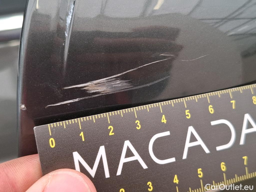  Volvo  XC90  T8 Twin Engine AWD Geartronic 8 Momentum #27