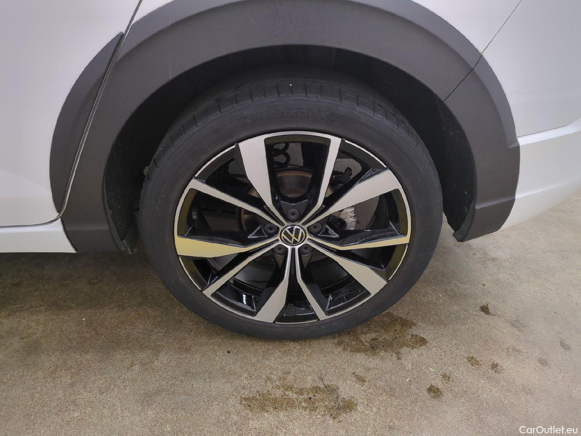  Volkswagen  Taigo  R-Line 1.0 TSI 110CV BVA7 E6d #5