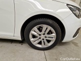  Peugeot  308 PEUGEOT  / 2017 / 5P / STATION WAGON SW ACTIVE BUSINESS BLUEHDI 130 SeS #79