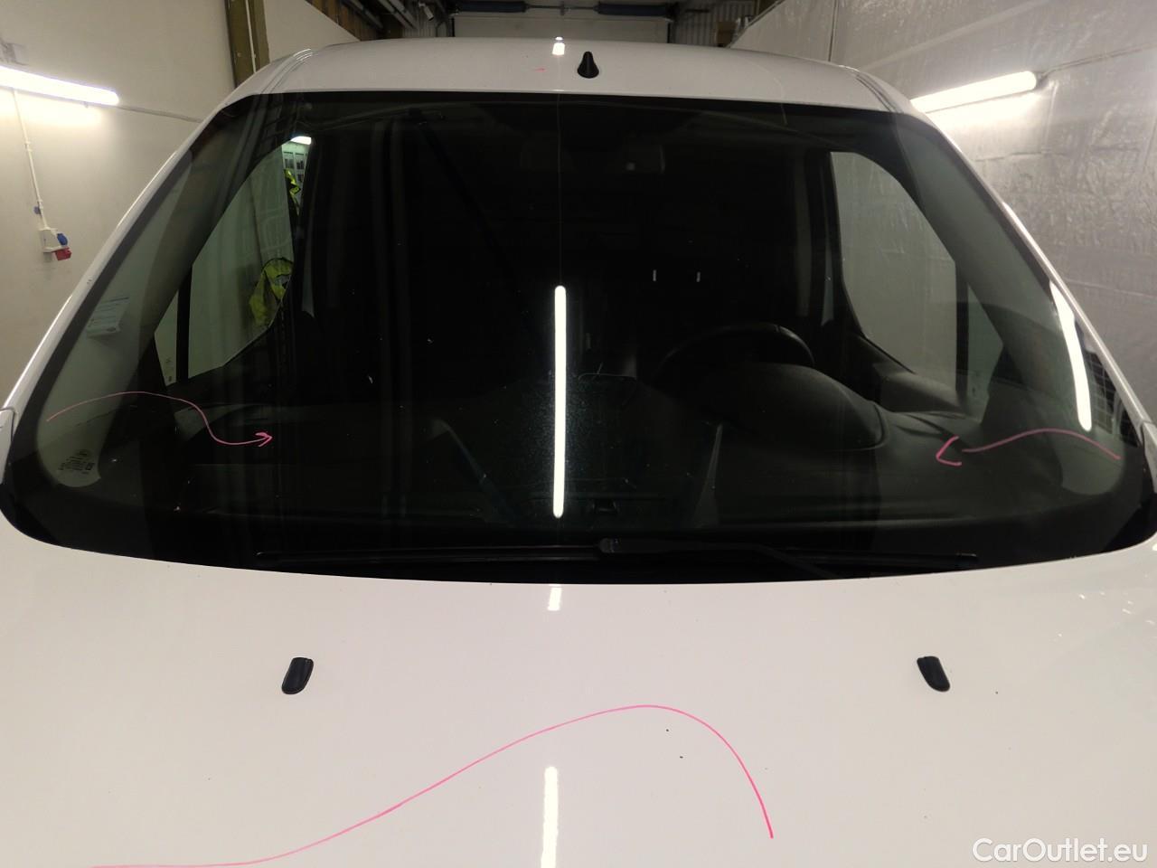  Ford  Transit Connect Tr.Conn.TDCi 100 22 L1 M Trend #44