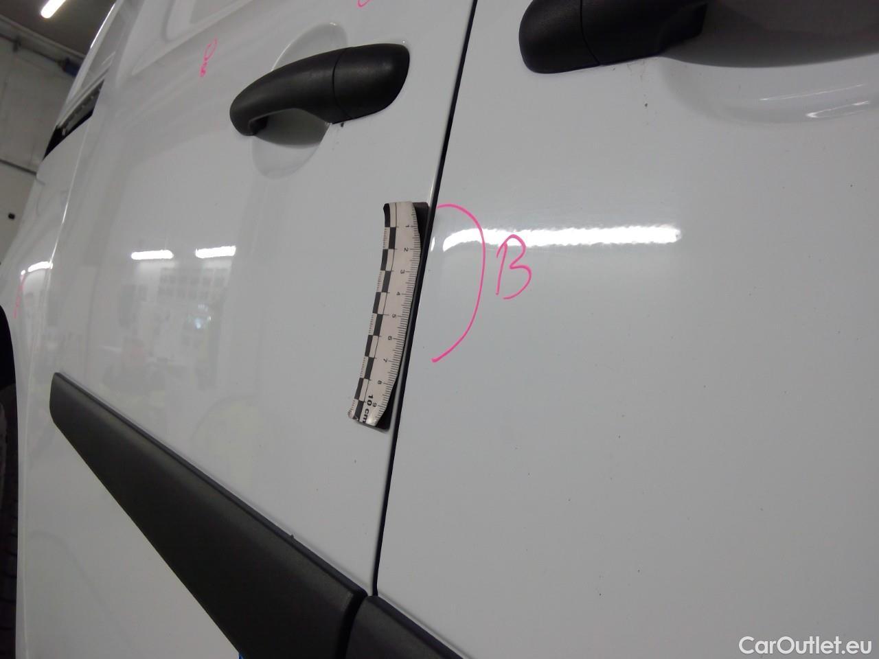  Renault  Kangoo Kang.Ex.dCi 90 L1 Aut. #24