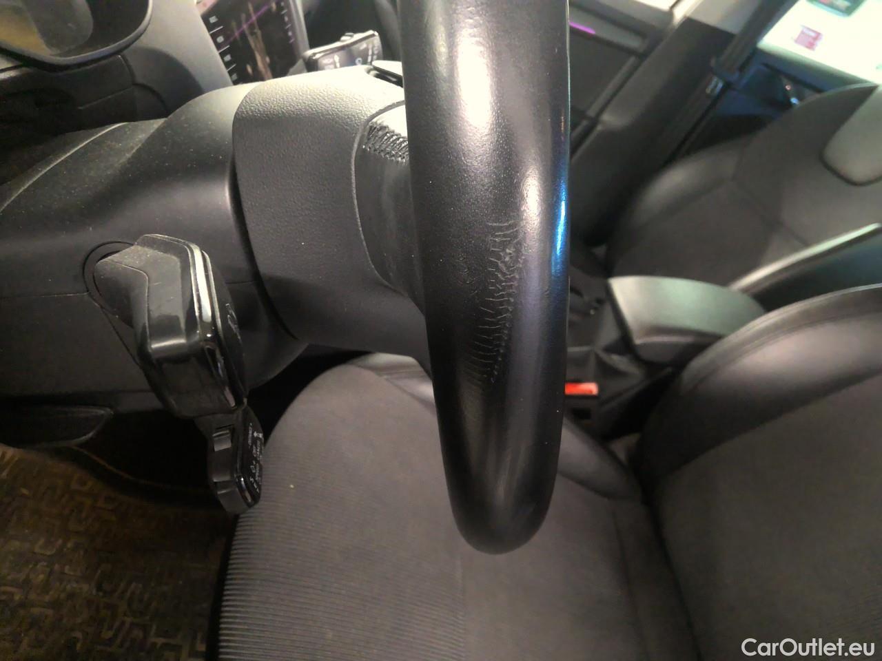  Skoda  Octavia Oct.Combi TSI 150 Style Aut. #31