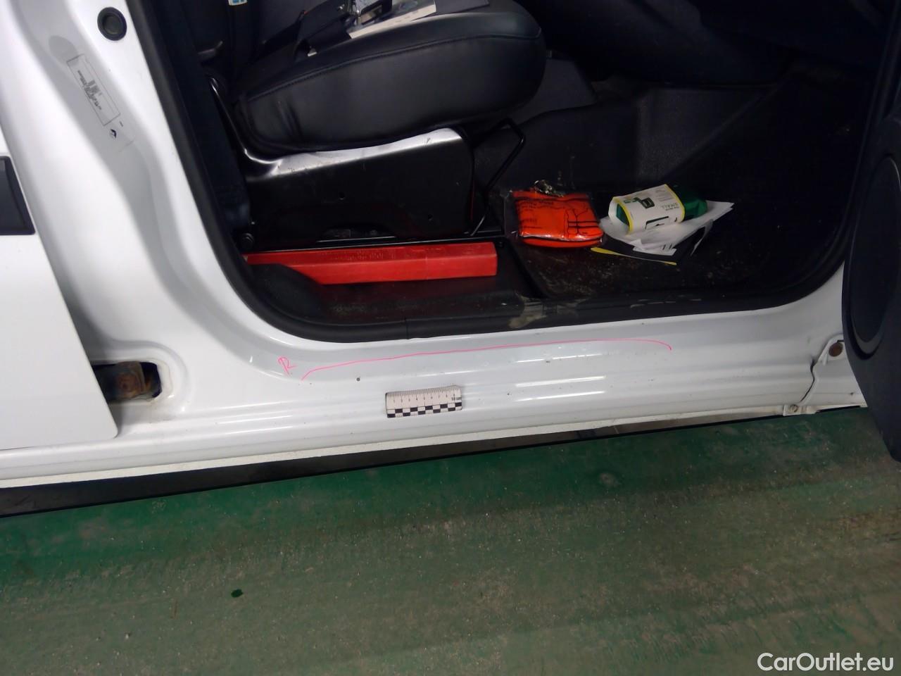  Renault  Kangoo Kang.Ex.dCi 90 L1 Aut. #28