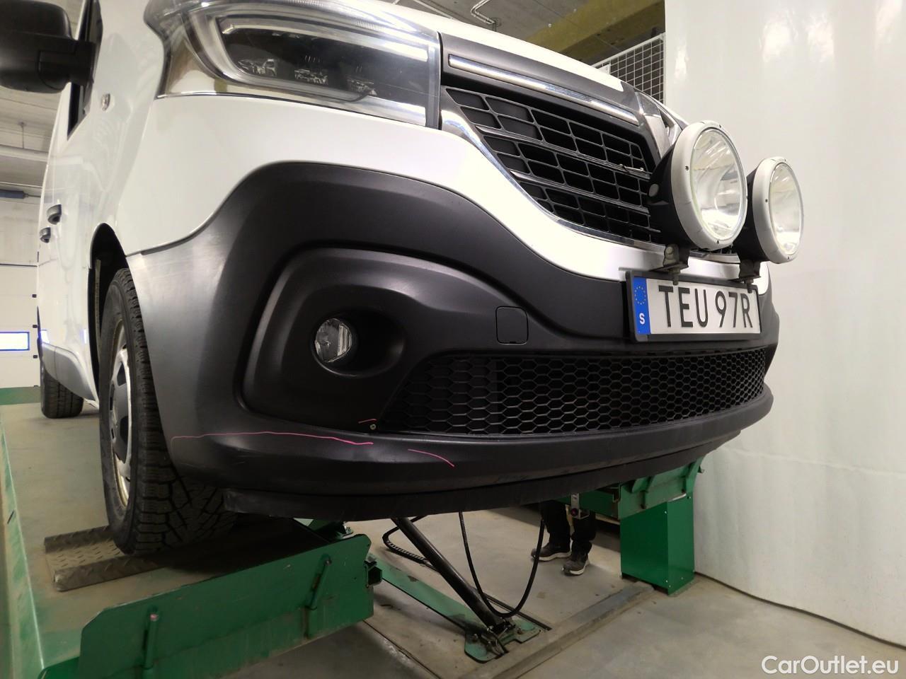  Renault  Trafic  dCi 145 L1H1 Base L.Aut #1