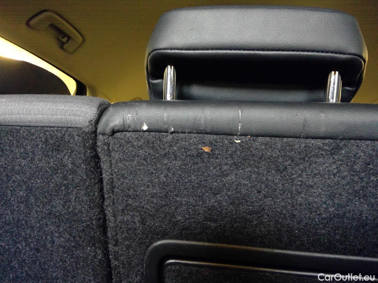  Skoda  ENYAQ  iV80 5d #2