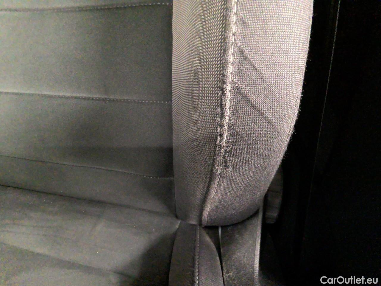  Volkswagen  Golf  Allt. TDI Ltd.Ed. 4M Aut. #18