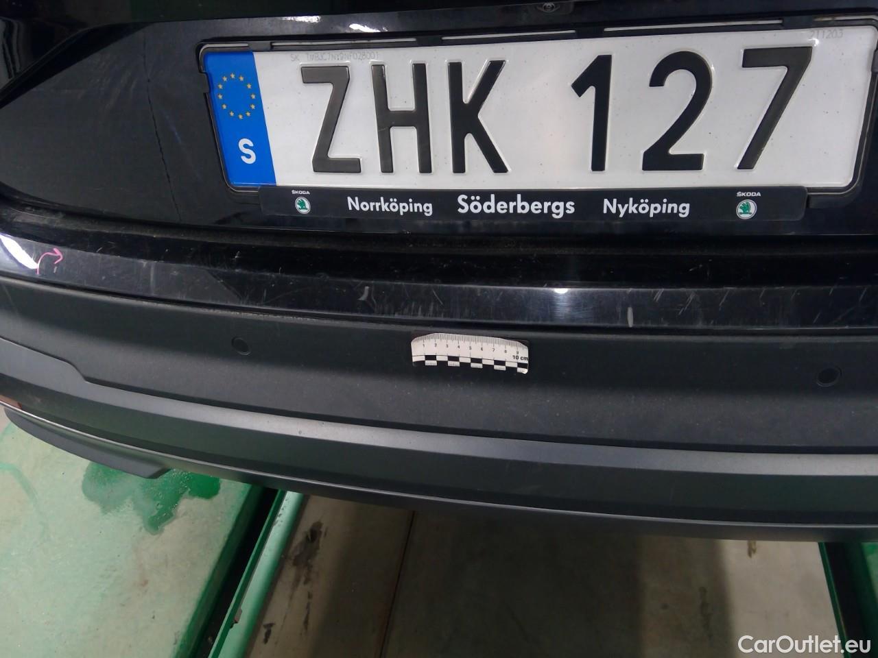  Skoda  ENYAQ  iV80 5d #30