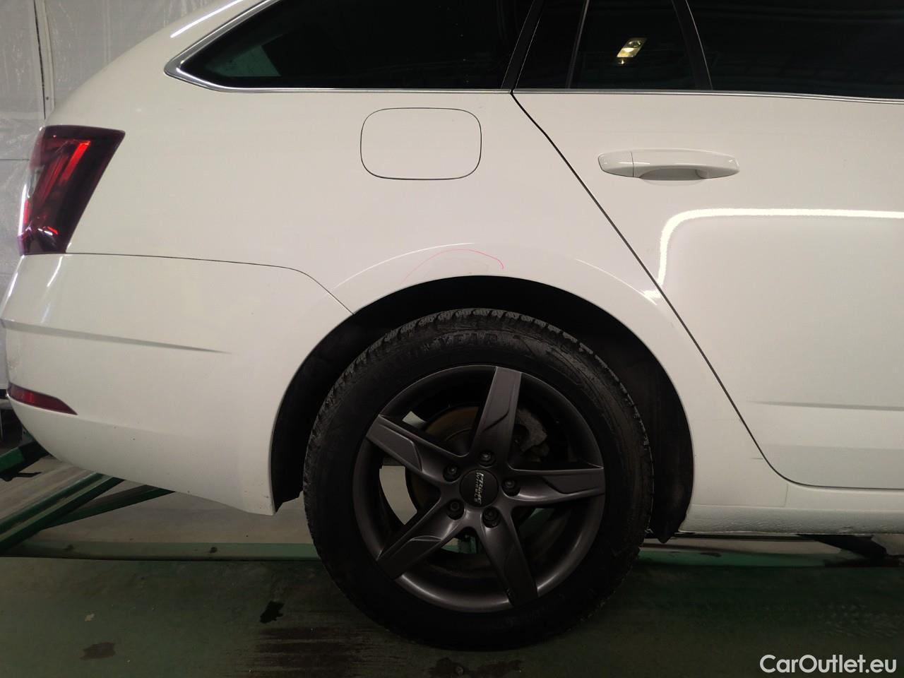  Skoda  Octavia Oct.Combi TSI 150 Style Aut. #14