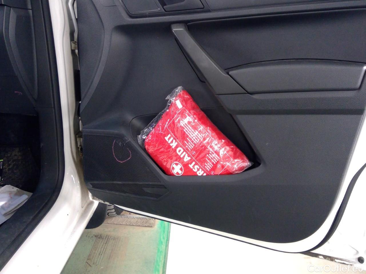  Volkswagen  Caddy  TDI 75 Maxi Aut. #14