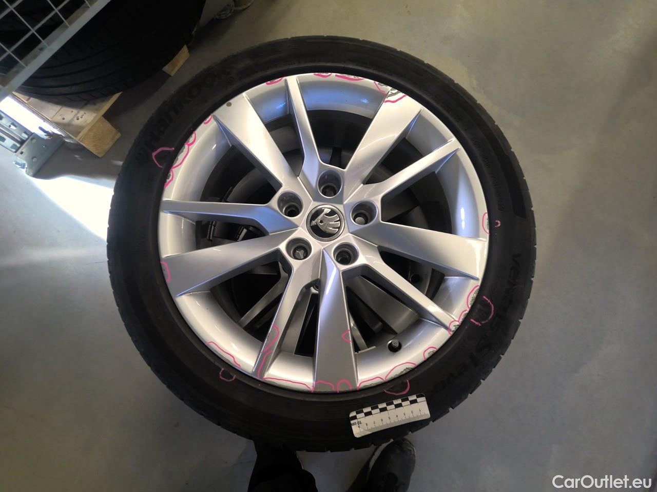  Skoda  Octavia Oct.Combi TSI 150 Style Aut. #6