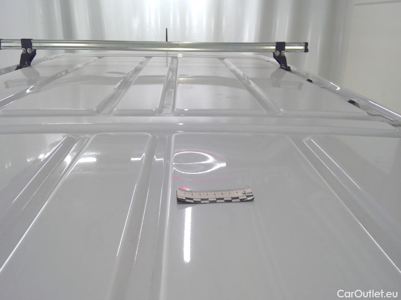  Peugeot  Expert e- 136 75kWh L2 PRO+ #24