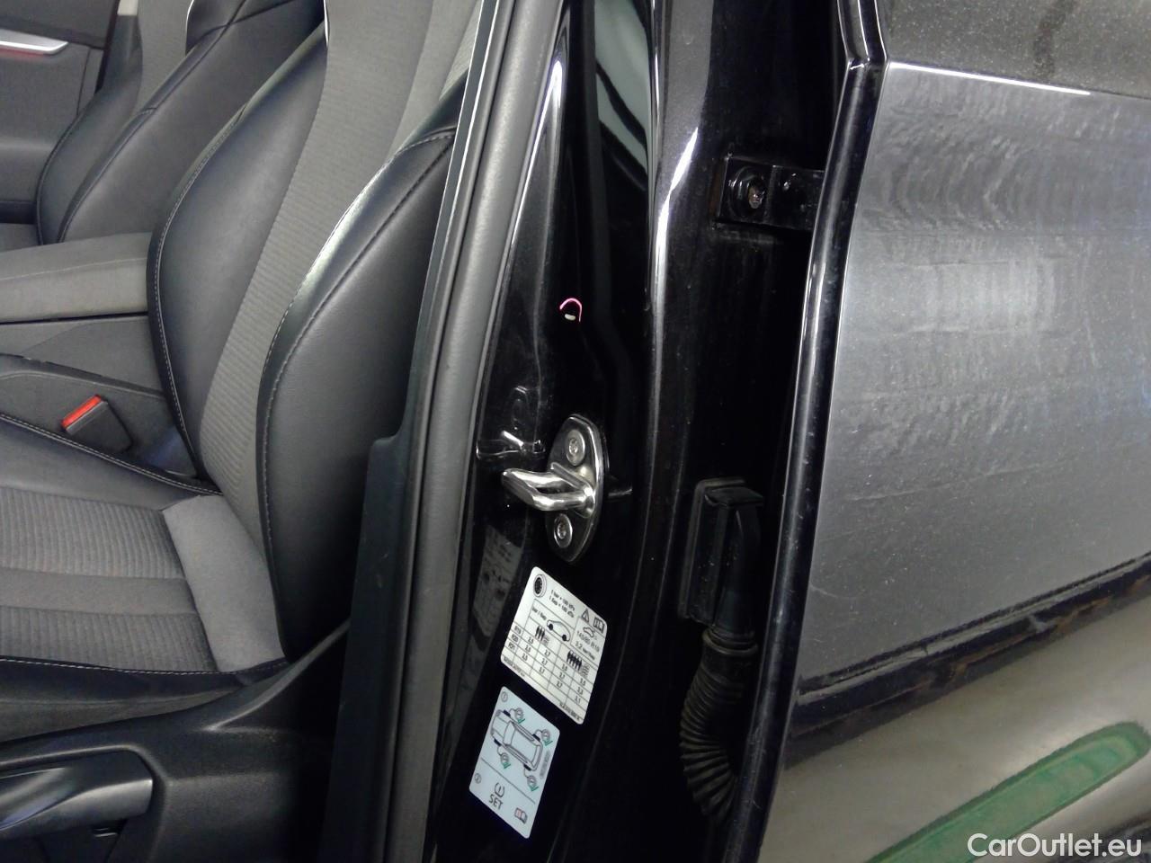  Skoda  ENYAQ  iV80 5d #6