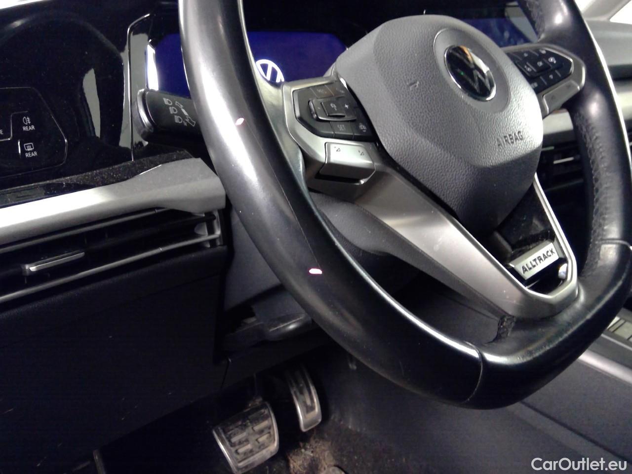  Volkswagen  Golf  Alltrack TDI 200 4x4 Aut #8