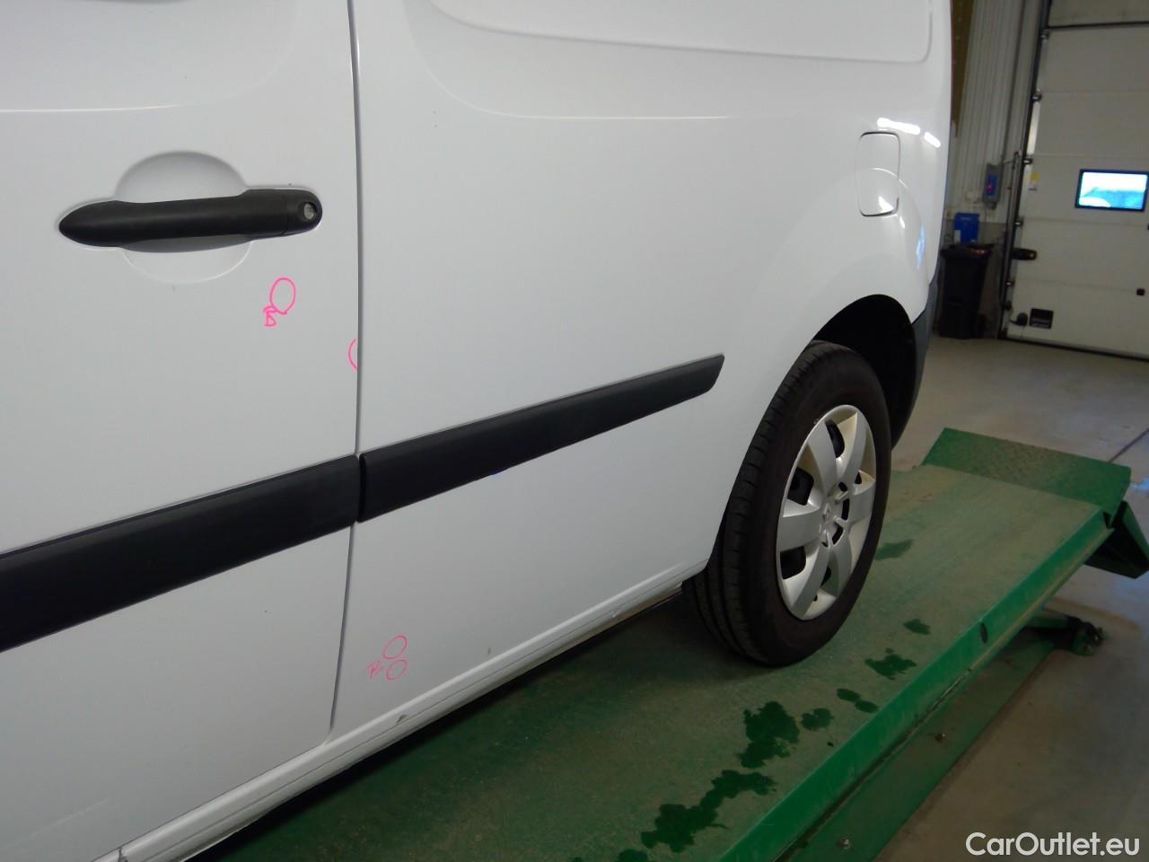  Renault  Kangoo Kang.Ex.dCi 90 L1 Aut. #13