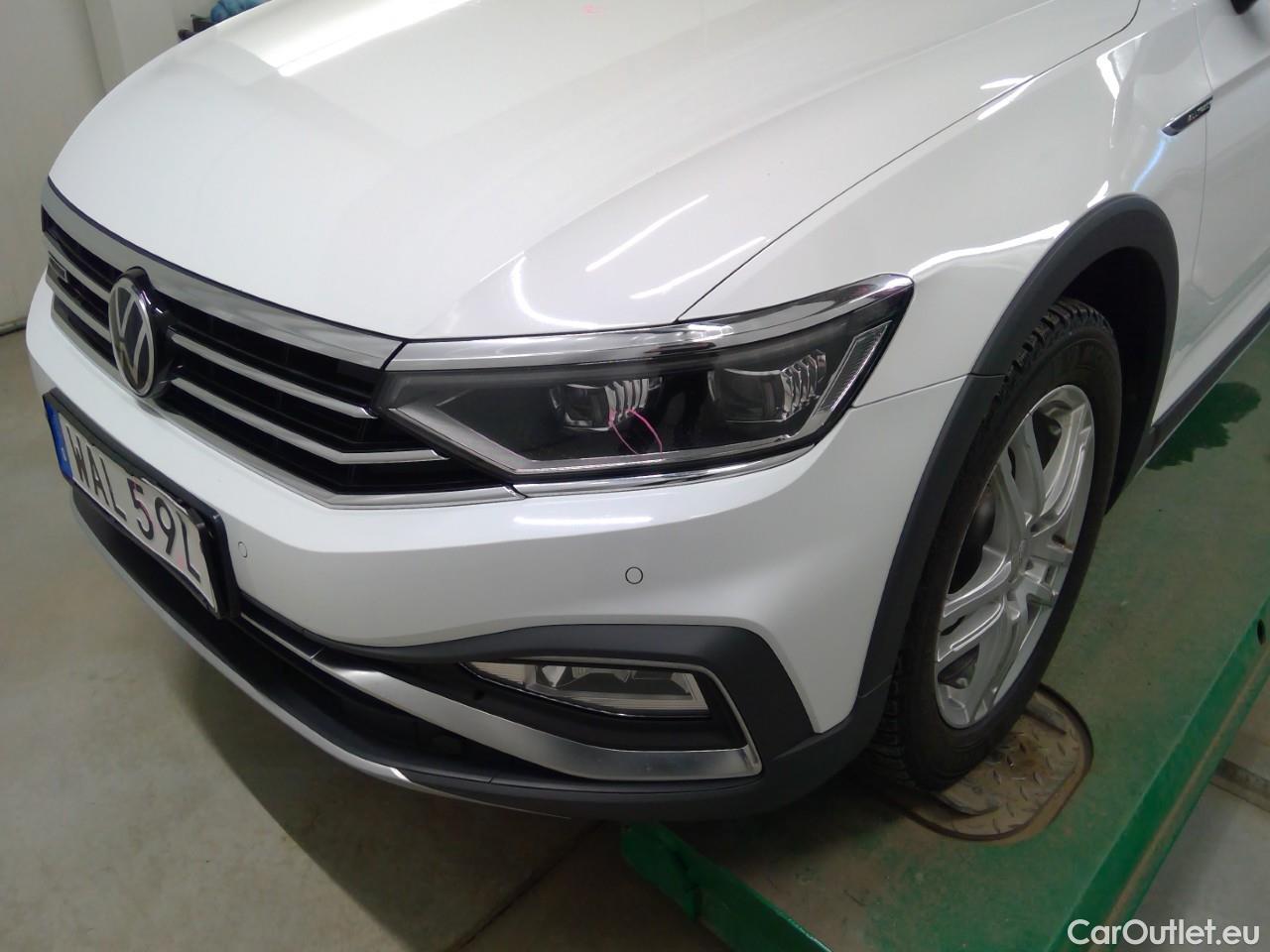  Volkswagen  Passat Pass. All TDI200 Ex Ed 4M Aut #30