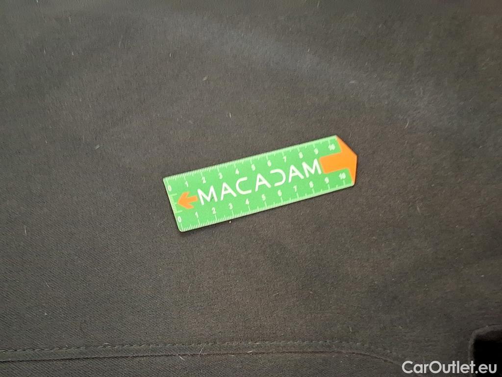  Audi  A4  Berline 30 TDI Business line 2.0 TDI 135CV BVA7 E6d #16