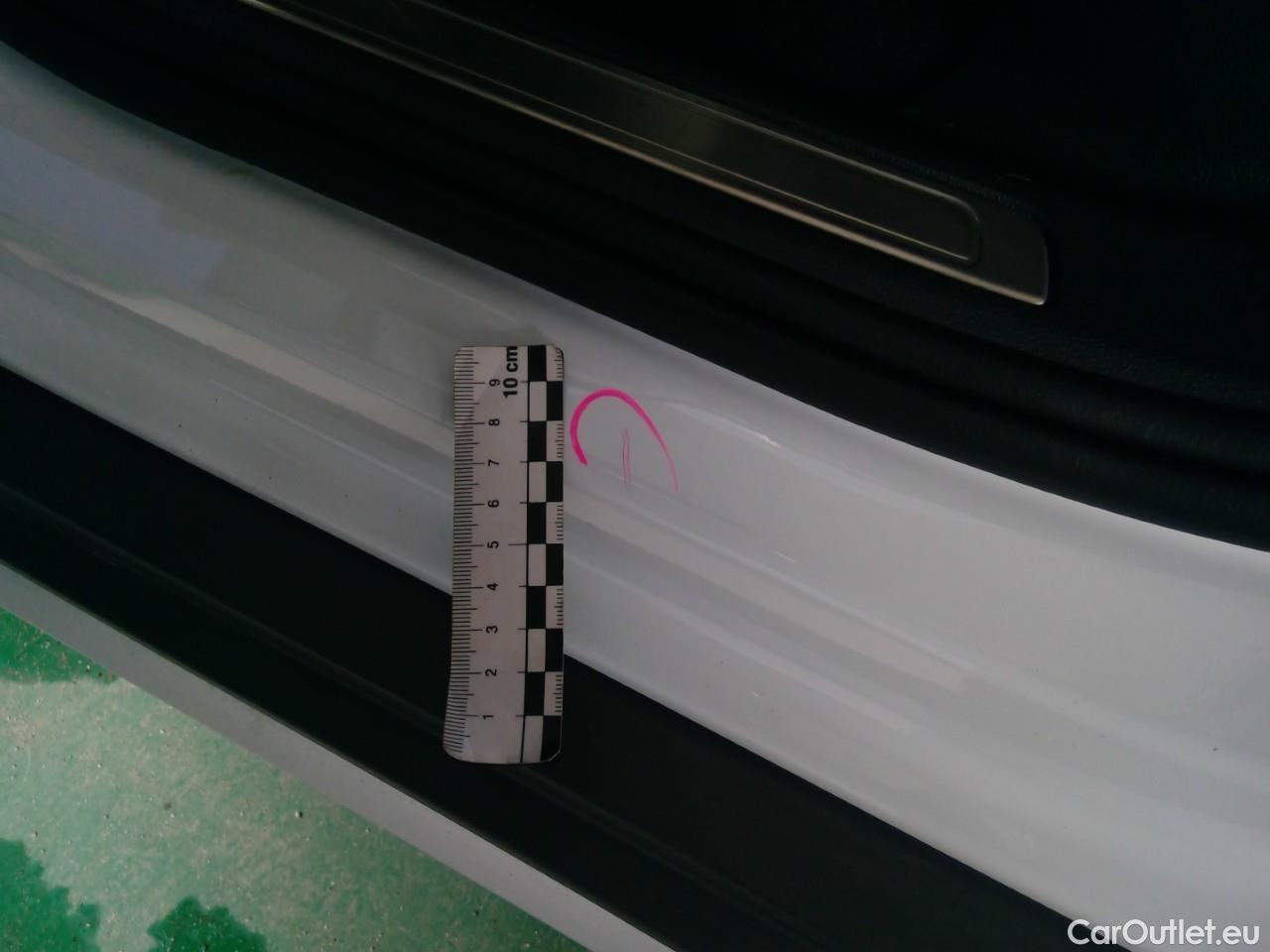  Volkswagen  Passat Pass. All TDI200 Ex Ed 4M Aut #13