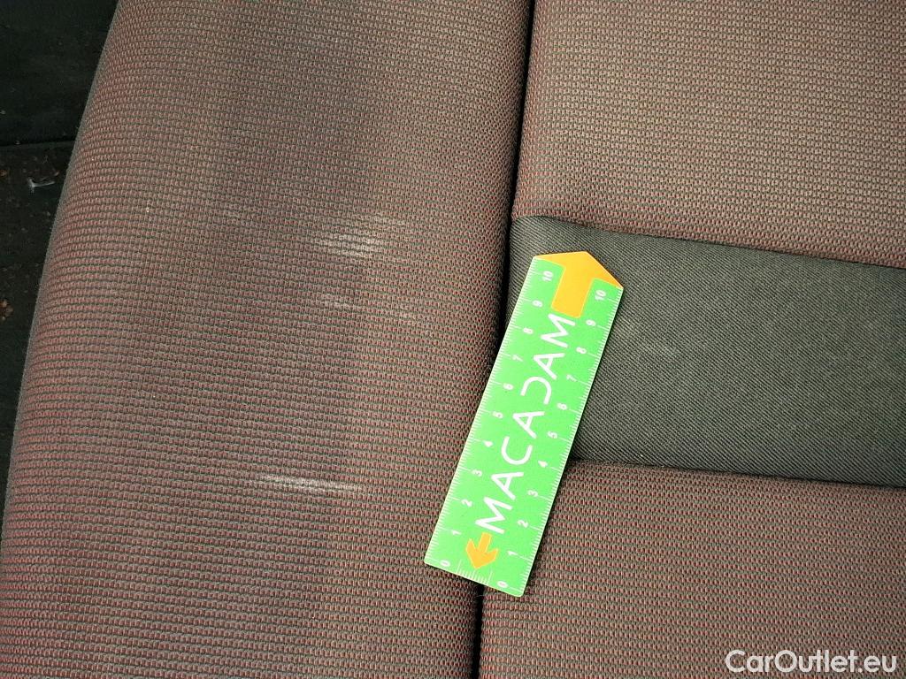  Audi  A4  Berline 30 TDI Business line 2.0 TDI 135CV BVA7 E6d #14