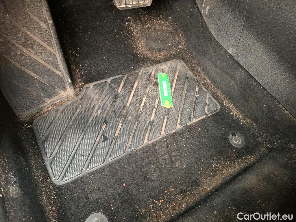  Citroen  C5  Aircross C-Series 1.5 BlueHDi 130CV BVA8 E6d #38