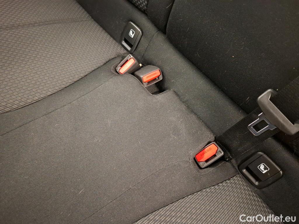  Bmw  Serie 1 BMW Série 1 / 2019 / 5P / Berline 116i DKG7 Business Design #20