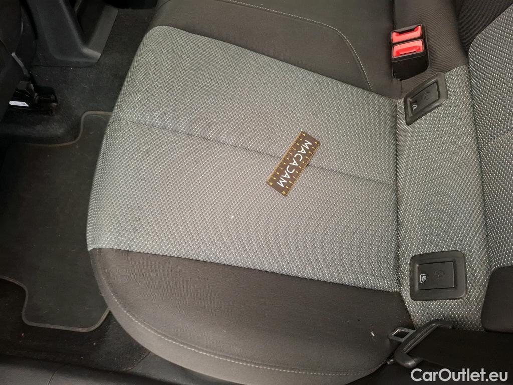  Audi  Q2 AUDI  / 2016 / 5P / SUV 30 TDI 116 S Tronic Business Line #15