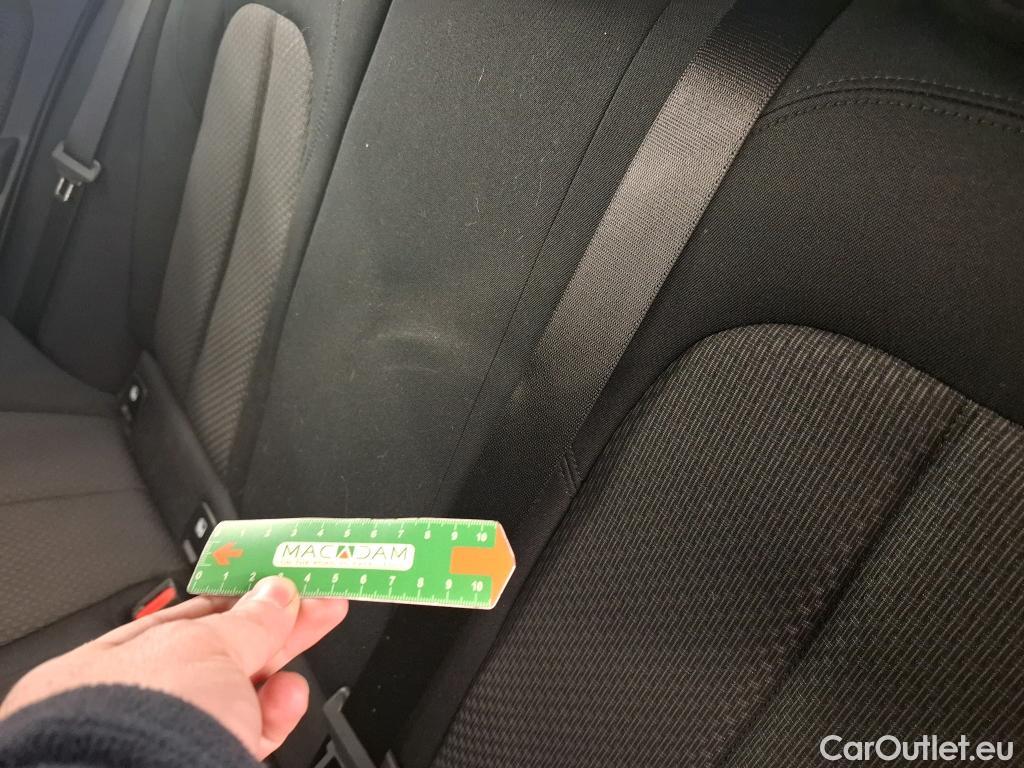  Bmw  Serie 1 BMW Série 1 / 2019 / 5P / Berline 116i DKG7 Business Design #21