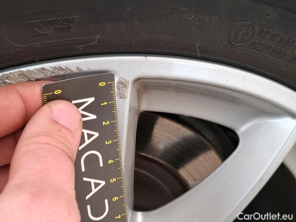  Bmw  Serie 2 Série 2 Active Tourer 216d Lounge 1.5 115CV BVM6 E6d #55