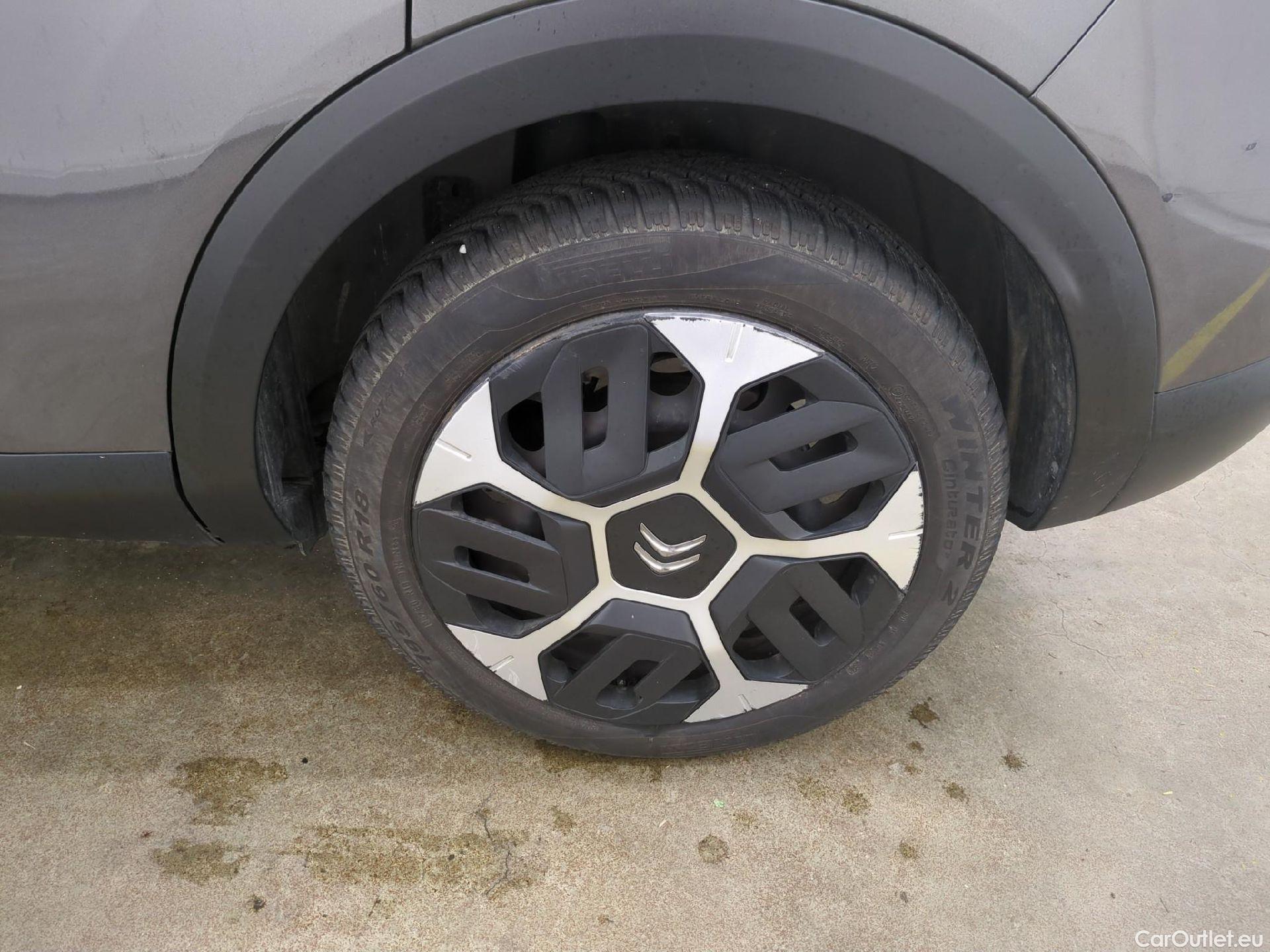  Citroen  C4  Berline Feel 1.2 PureTech 130CV BVA8 E6d #4