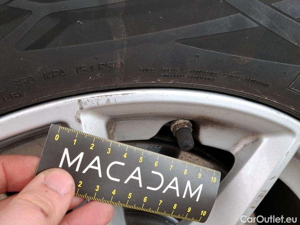  Bmw  Serie 2 Série 2 Active Tourer 216d Lounge 1.5 115CV BVM6 E6d #81