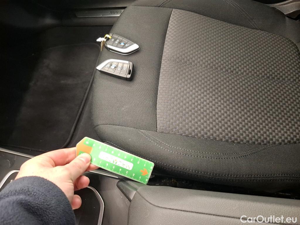  Bmw  Serie 1 BMW Série 1 / 2019 / 5P / Berline 116i DKG7 Business Design #18