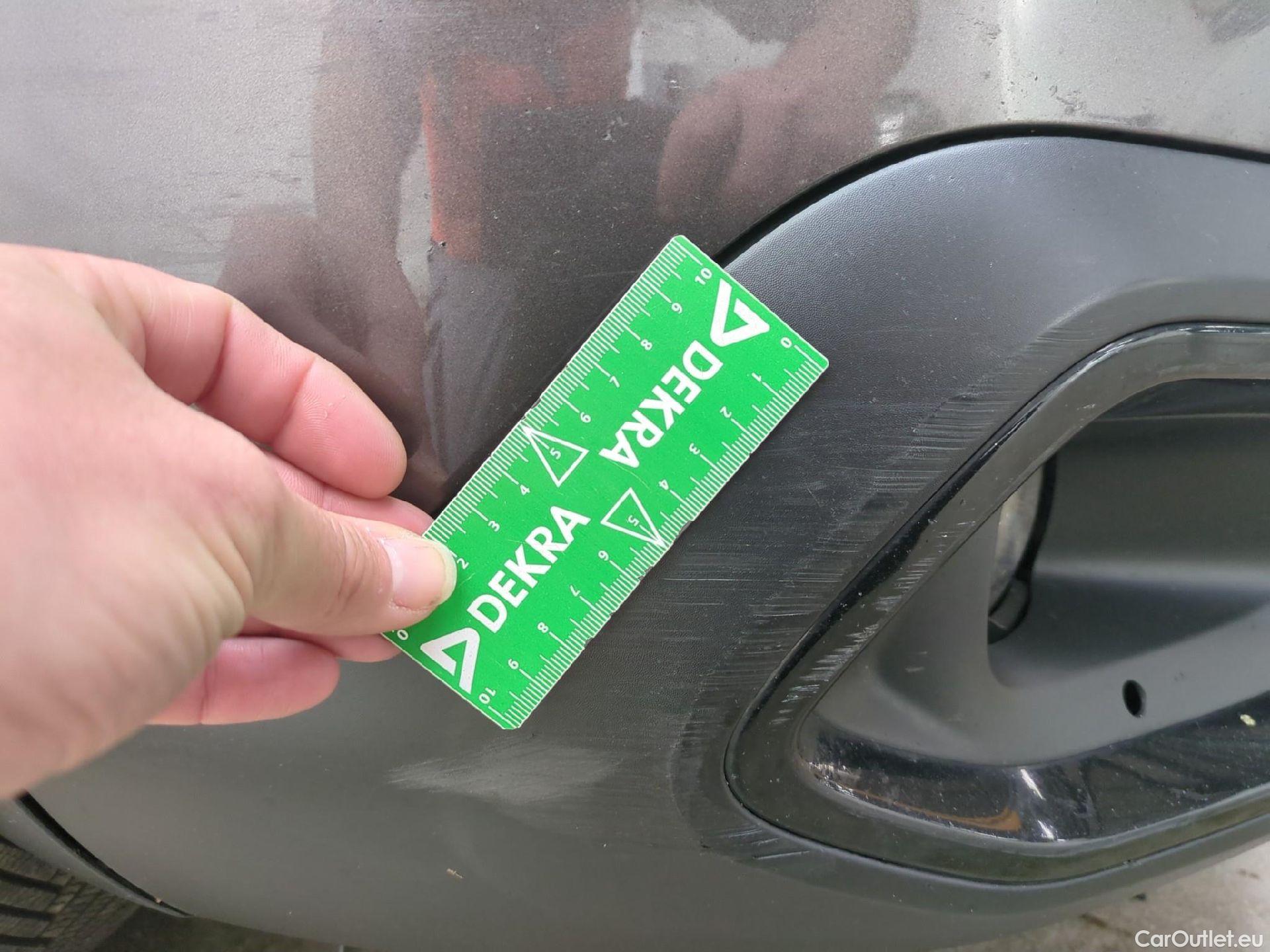  Citroen  C4  Berline Feel 1.2 PureTech 130CV BVA8 E6d #11