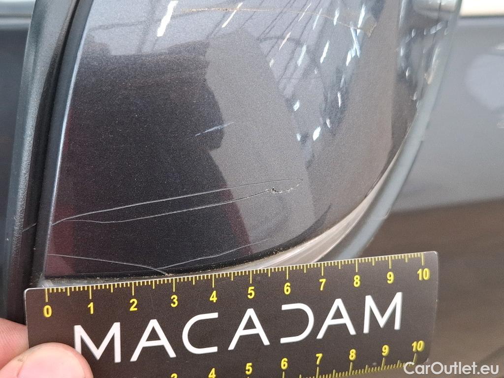  Bmw  Serie 2 Série 2 Active Tourer 216d Lounge 1.5 115CV BVM6 E6d #124