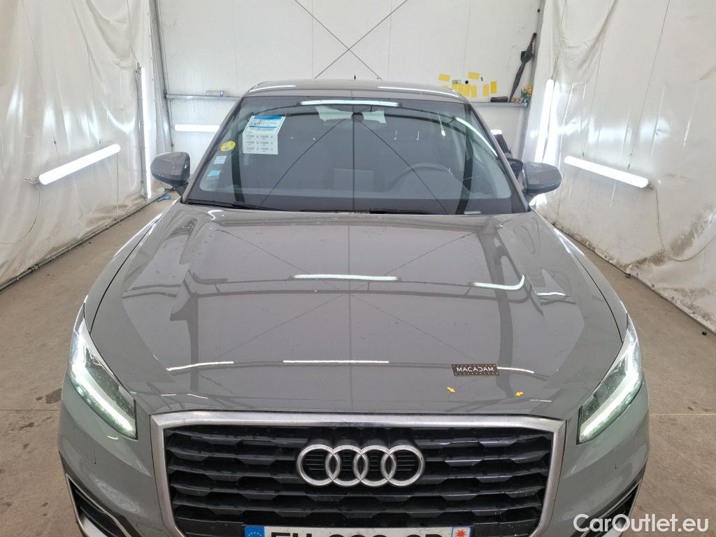  Audi  Q2 AUDI  / 2016 / 5P / SUV 30 TDI 116 S Tronic Business Line #1