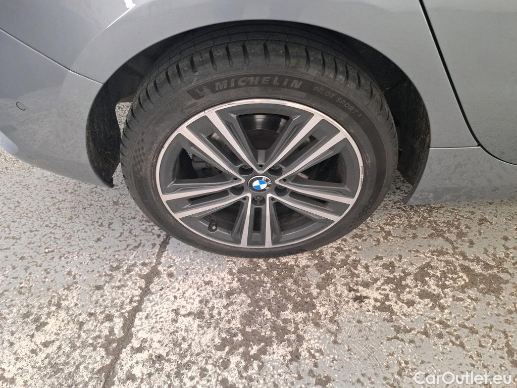  Bmw  Serie 1 BMW Série 1 / 2019 / 5P / Berline 116i DKG7 Business Design #5