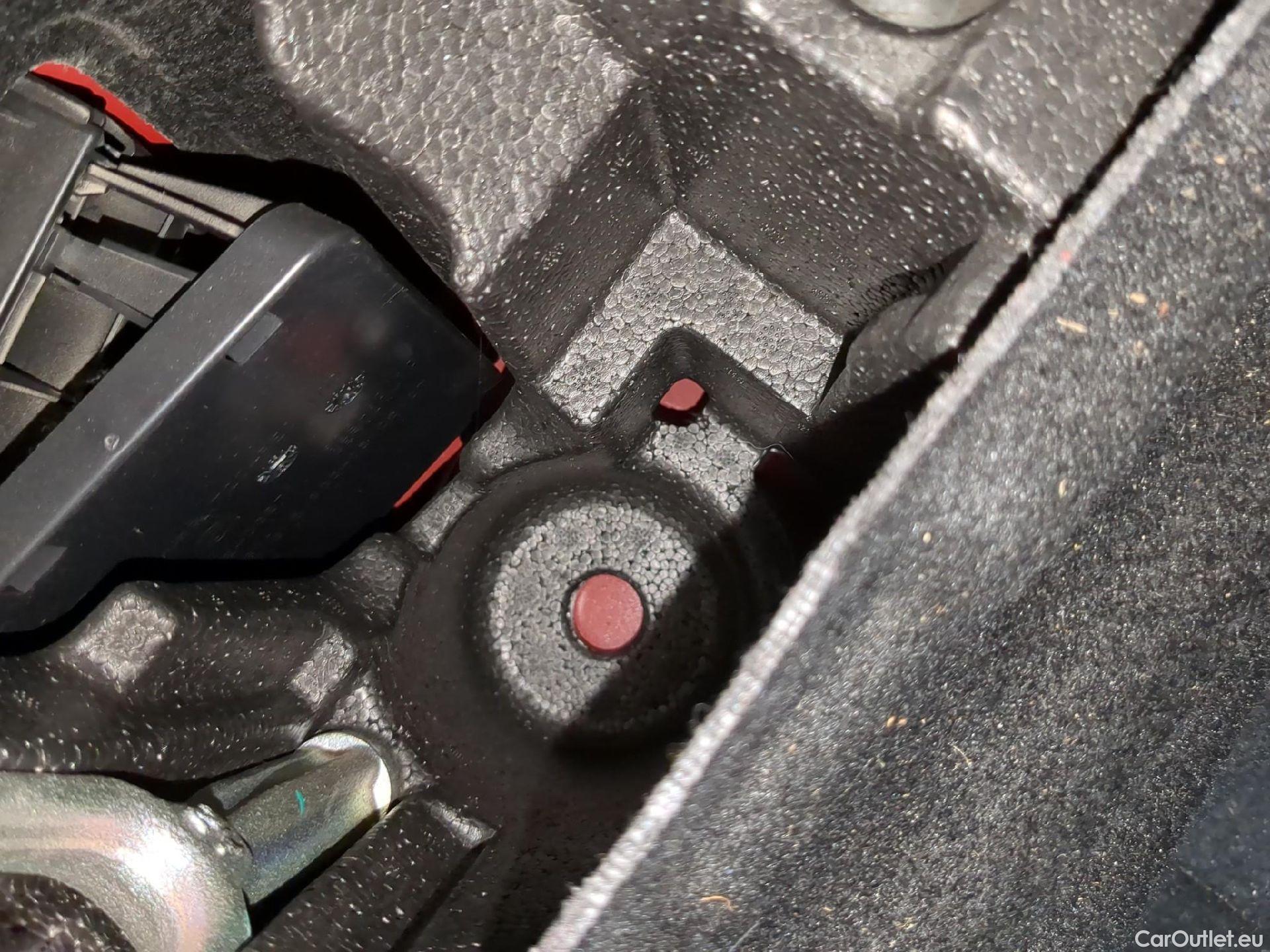  Bmw  Serie 1 Série 1 Berline 118 d M Sport 2.0 150CV BVA8 E6d #2