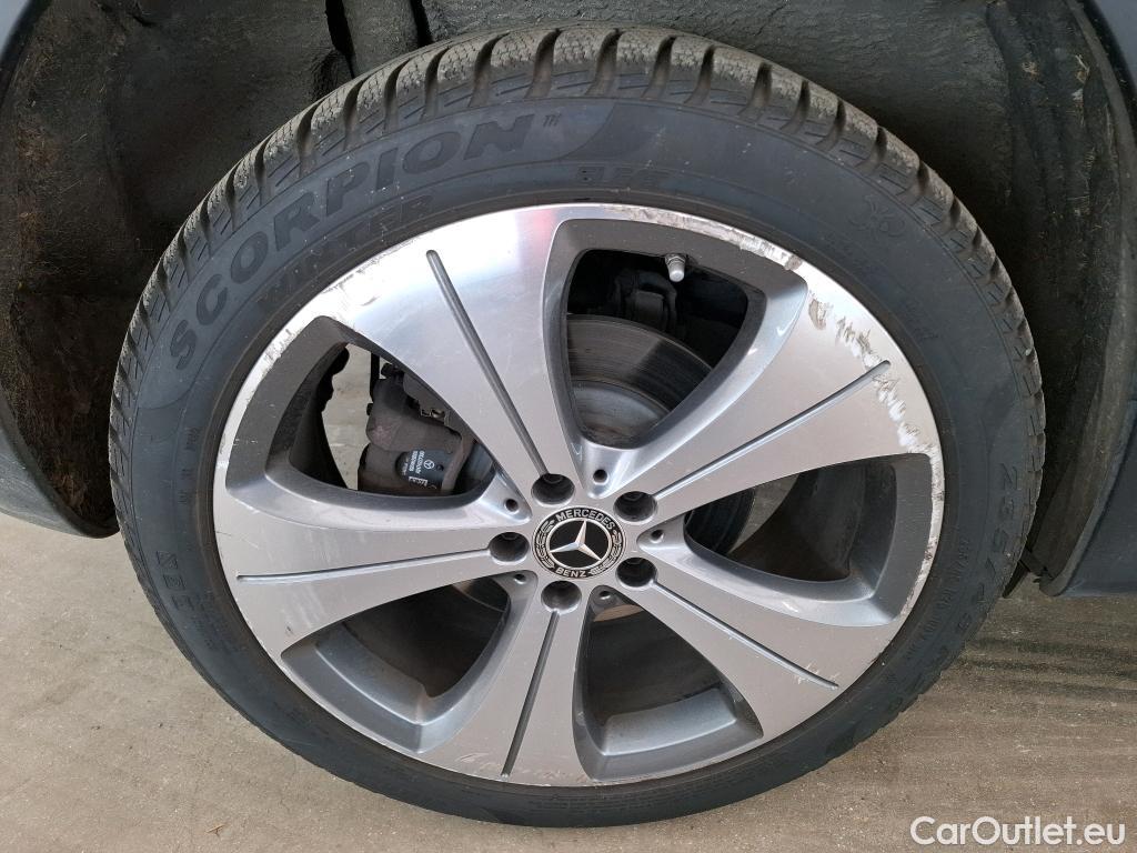  Mercedes  GLB MERCEDES-BENZ  / 2019 / 5P / SUV  200 d Business Line #14