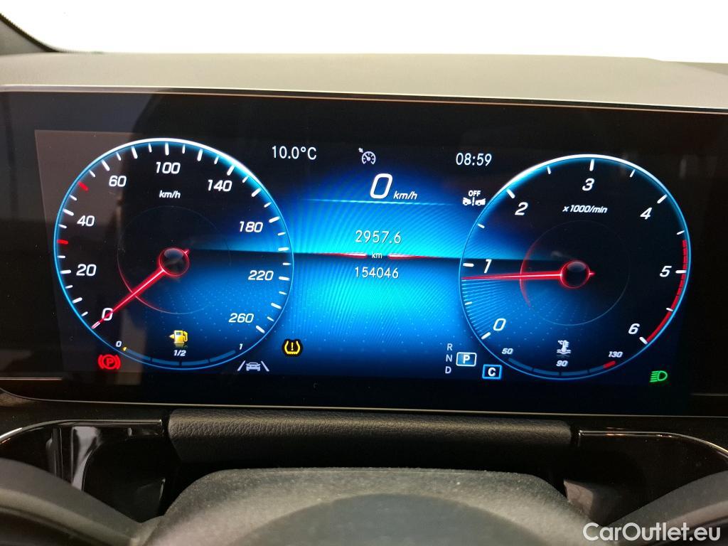  Mercedes  GLA MERCEDES-BENZ  / 2020 / 5P / SUV 2.0  200 D AMG LINE DCT #38