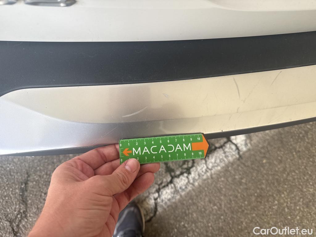  Peugeot  2008  Allure Pack 1.5 HDi 130CV BVA8 E6d #16