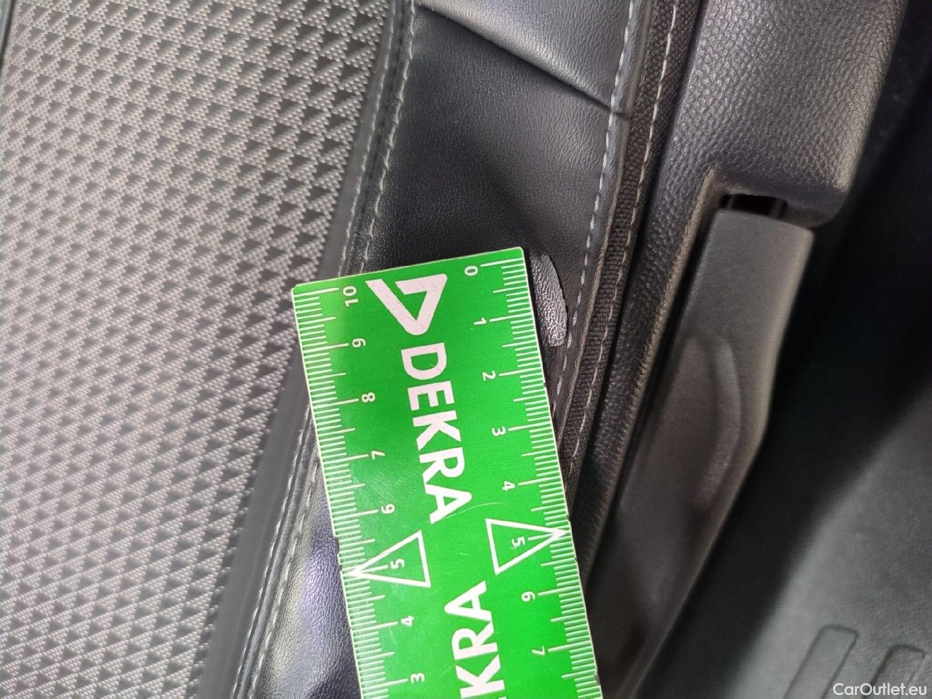  Peugeot  2008  GT 1.5 HDi 130CV BVA8 E6d #1